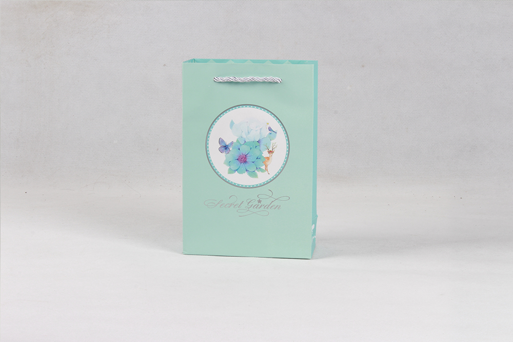 gerden小號精美化妝品白卡紙袋定制 gerden小號精美化妝品白卡紙袋定制