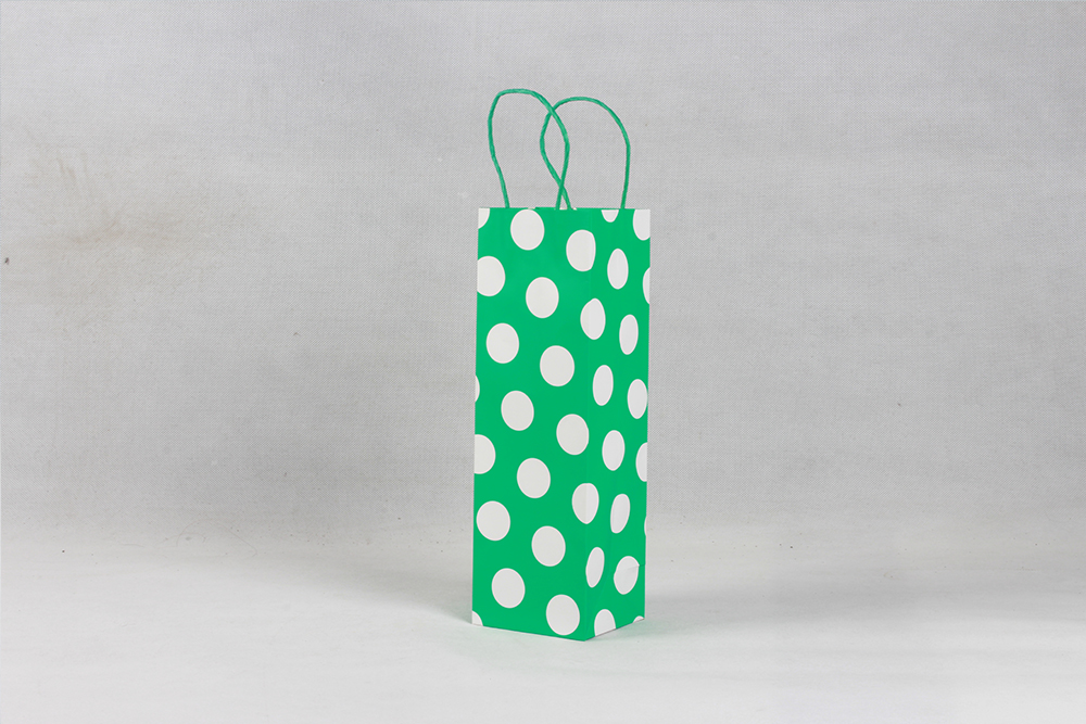 綠色圓點時尚禮品牛皮紙袋定制 綠色圓點時尚禮品牛皮紙袋定制