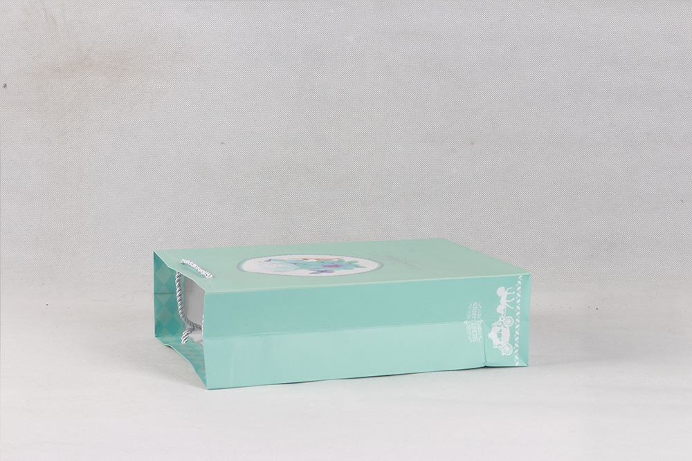 gerden大號(hào)精美化妝品銅版紙袋定制 gerden大號(hào)精美化妝品銅版紙袋定制