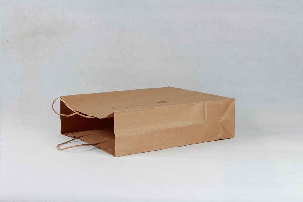 子田大豎簡(jiǎn)約型牛皮紙袋 子田大豎簡(jiǎn)約型牛皮紙袋