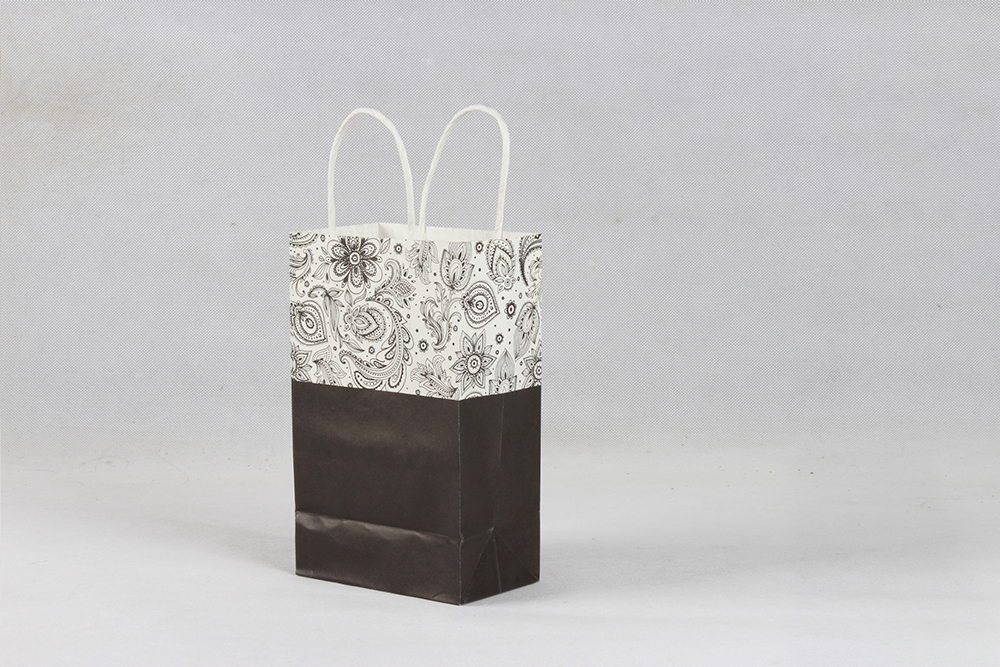 黑色花紋時(shí)尚牛皮紙袋 黑色花紋時(shí)尚牛皮紙袋