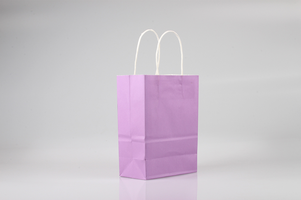 中號(hào)時(shí)尚白牛皮紙袋 中號(hào)時(shí)尚白牛皮紙袋